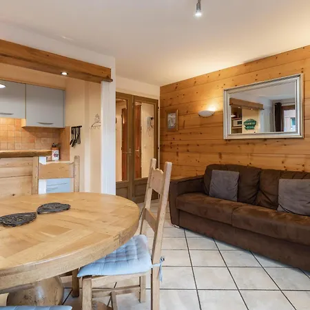 شقة Alpina 1 لا كلوساز